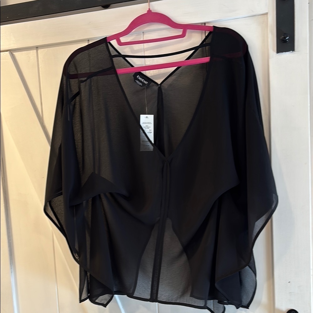 Bebe: Sheer, sexy, black Kimono, scoop back, top size XXS
